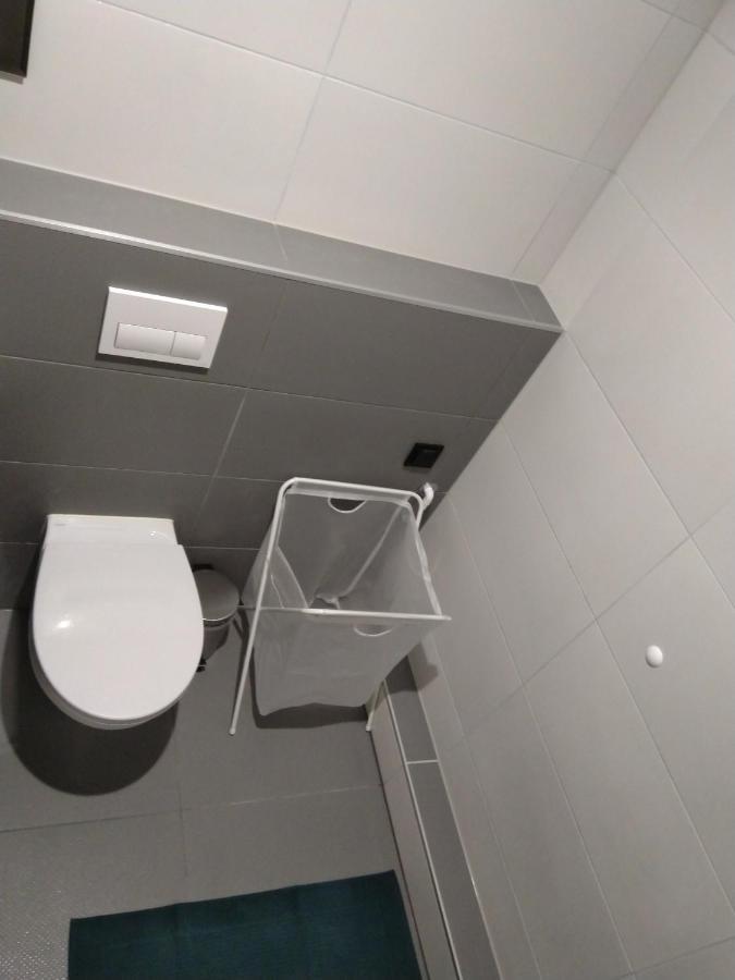 弗罗茨瓦夫Apartament Zielona Wierzba Blisko Sky Tower公寓 外观 照片
