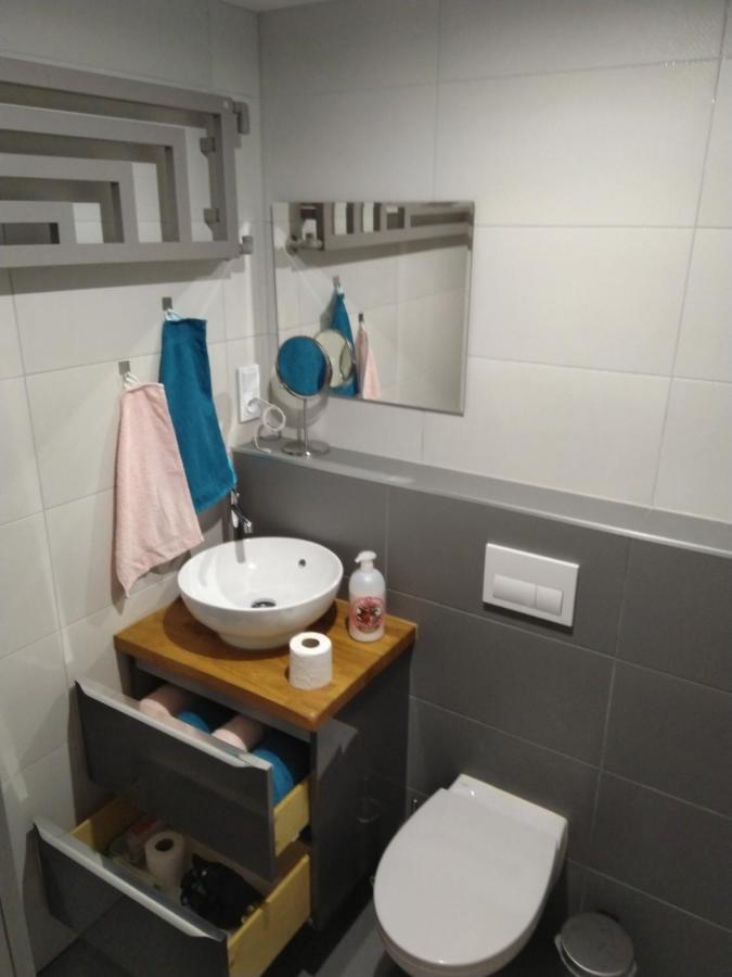 弗罗茨瓦夫Apartament Zielona Wierzba Blisko Sky Tower公寓 外观 照片